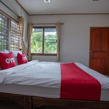 Oyo 909 Guiding Star Resort Chiang Mai Zewnętrze zdjęcie