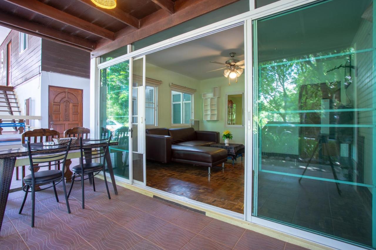 Oyo 909 Guiding Star Resort Chiang Mai Zewnętrze zdjęcie
