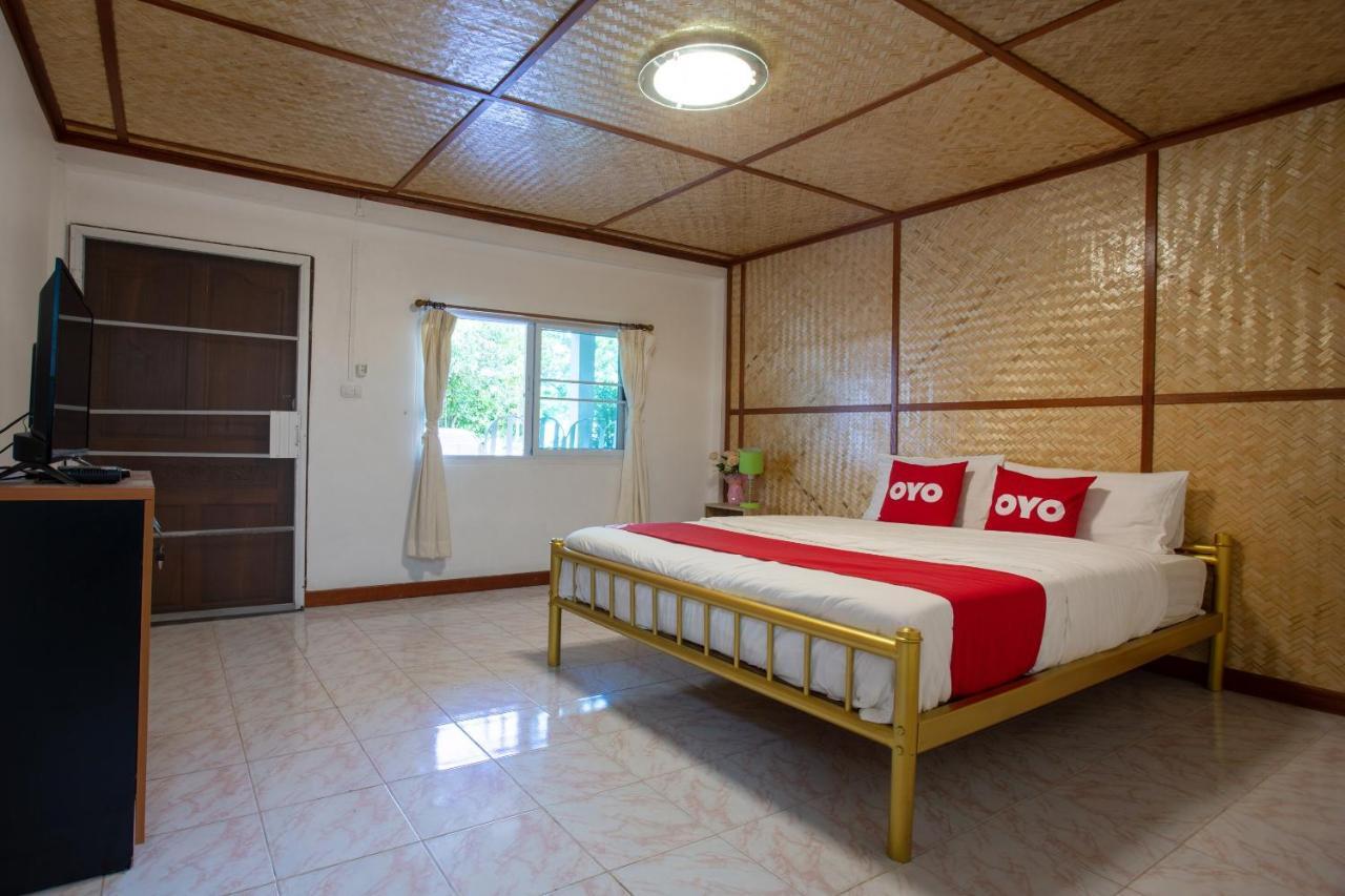 Oyo 909 Guiding Star Resort Chiang Mai Zewnętrze zdjęcie