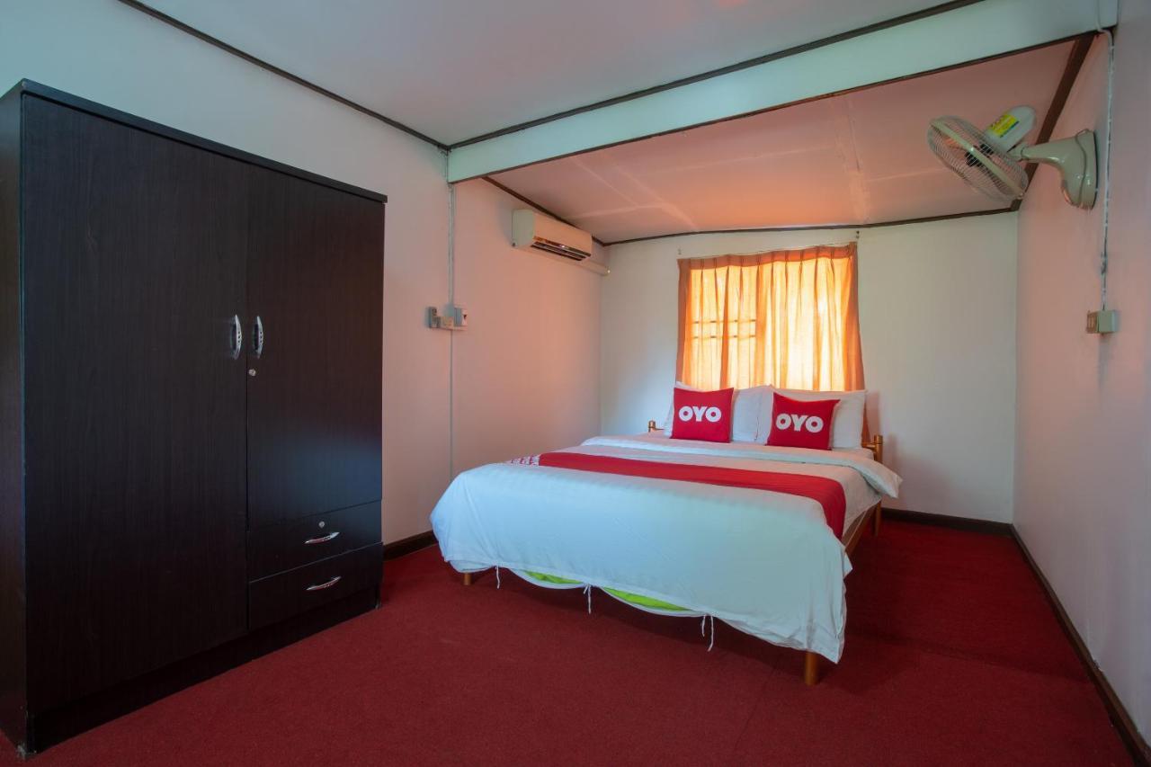 Oyo 909 Guiding Star Resort Chiang Mai Zewnętrze zdjęcie