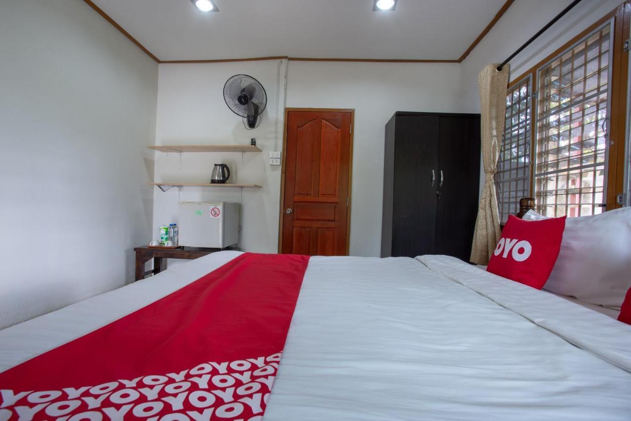 Oyo 909 Guiding Star Resort Chiang Mai Zewnętrze zdjęcie