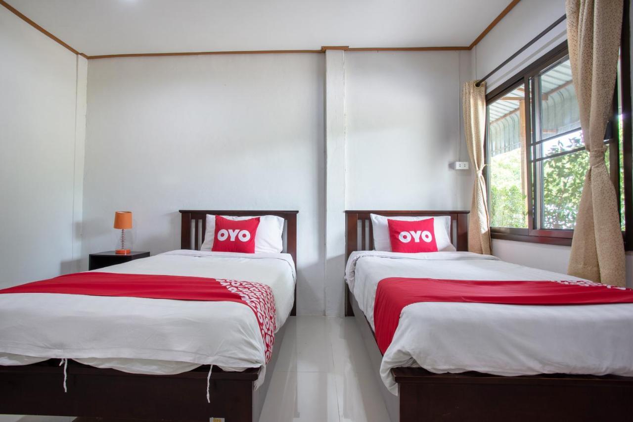 Oyo 909 Guiding Star Resort Chiang Mai Zewnętrze zdjęcie
