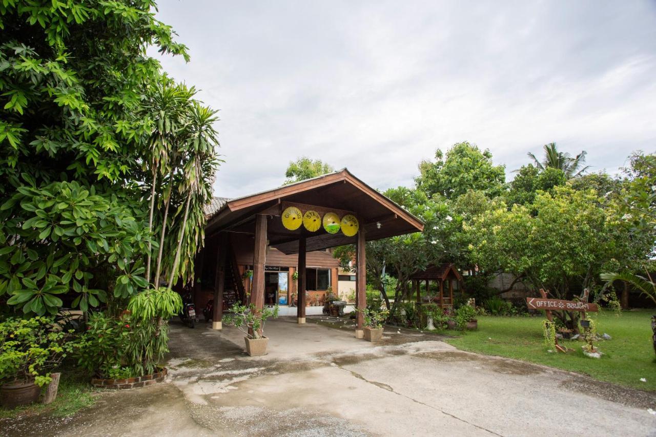Oyo 909 Guiding Star Resort Chiang Mai Zewnętrze zdjęcie