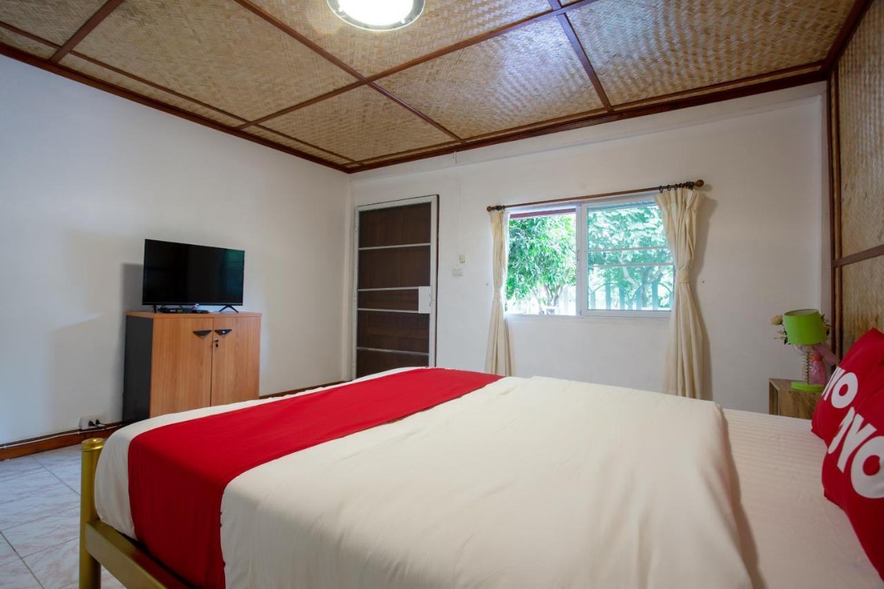 Oyo 909 Guiding Star Resort Chiang Mai Zewnętrze zdjęcie