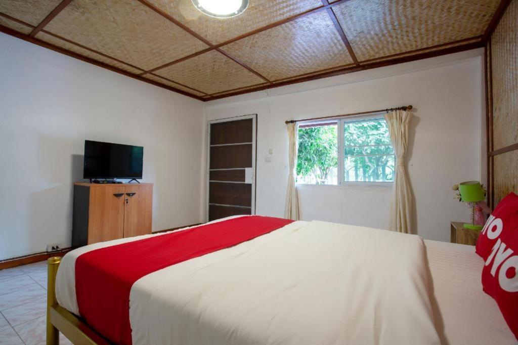 Oyo 909 Guiding Star Resort Chiang Mai Zewnętrze zdjęcie